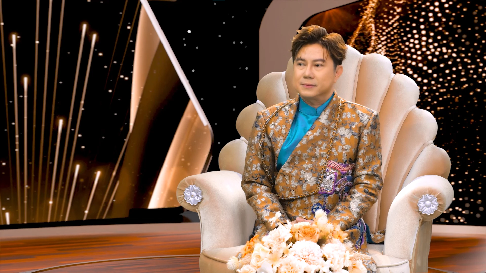 Ca sĩ Quốc Đại tìm thấy niềm đam mê với nhạc dân ca thông qua sự định hướng của nhạc sĩ Minh Vy. Ảnh: NSX